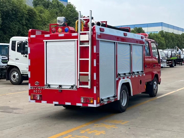 Isuzu 2-ton Tanker Fire Truck