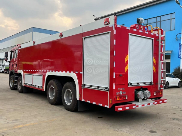 SINOTRUK Duty 16-ton Foam Fire Truck