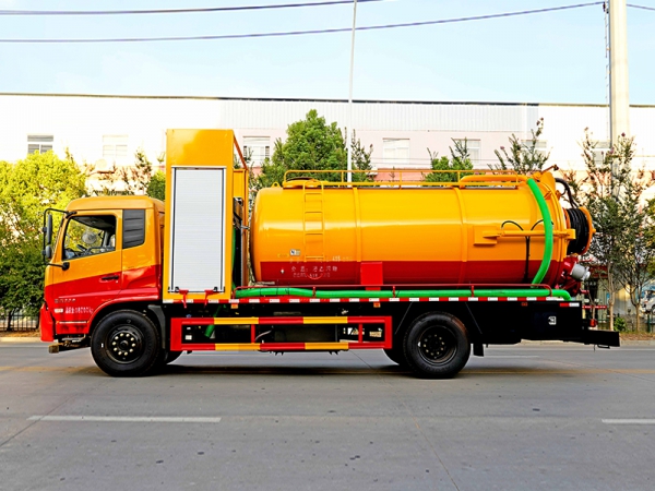 Dongfeng Tianjin 15 cubic meters cleaning suction trucks