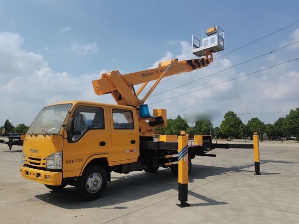 Isuzu Double Row 27m Aerial Worker