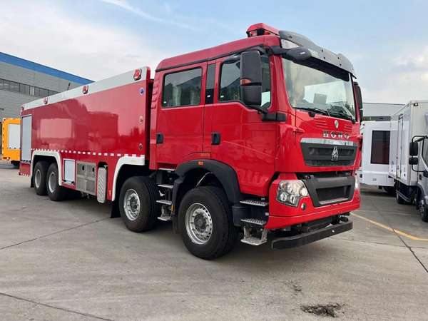 SINOTRUK Duty 16-ton Foam Fire Truck