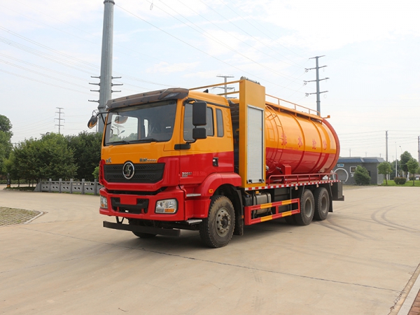 Shaanqi Delong M3000 Cleaning and Suction Vehicle