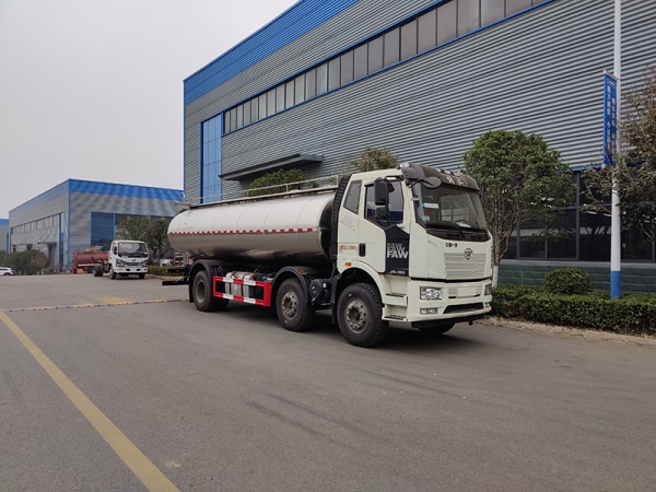 Jiefang J6 3-axle 19.5 mt milk tanker truck