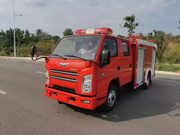 JIANGLING 2-ton water tanker fire truck