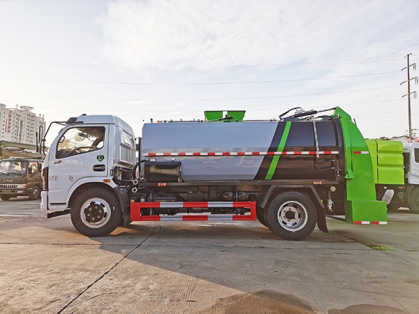 Dongfeng F7 Kitchen Garbage Truck