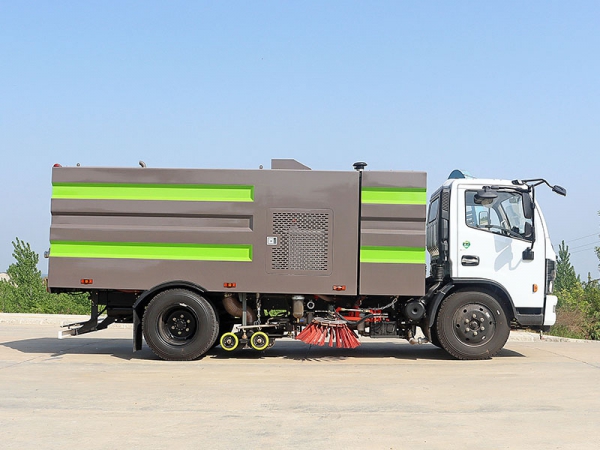 Dongfeng D7 Sweeper