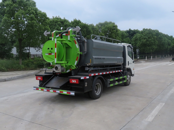 Foton Pilot H2 Cleaning and Suction Truck