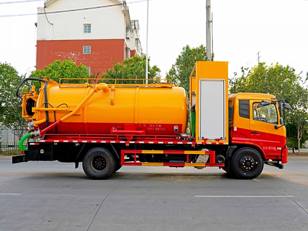 Dongfeng Tianjin 15 cubic meters cleaning suction trucks