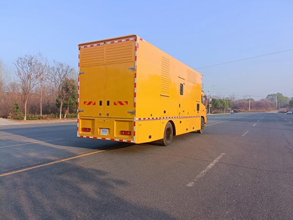 Dongfeng Tianjin Power Supply Vehicle