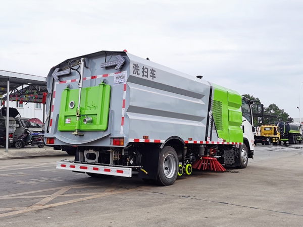 Isuzu 8 cu.m. Sweeper