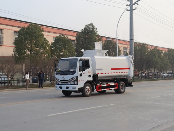 Dongfeng D6 White Kitchen Waste Truck