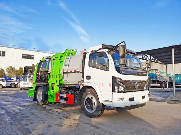 Dongfeng F7 Kitchen Garbage Truck