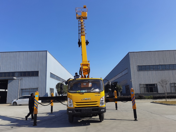 JIANGLING 32m Aerial Work Truck