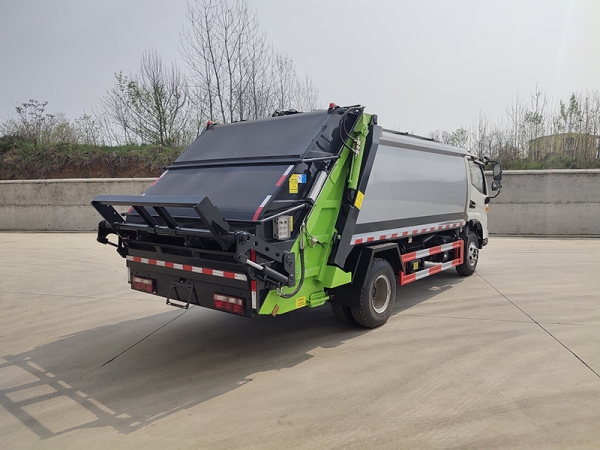 JAC 9-party compressed garbage truck