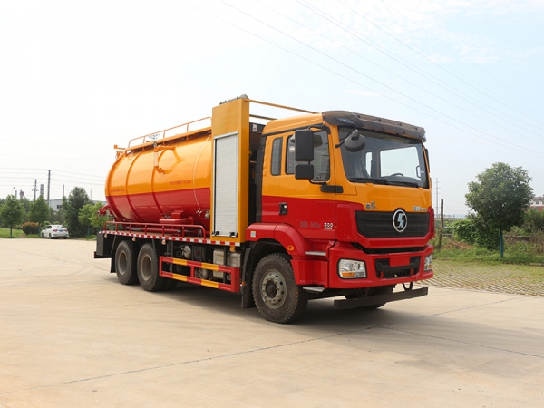 Shaanqi Delong M3000 Cleaning and Suction Vehicle