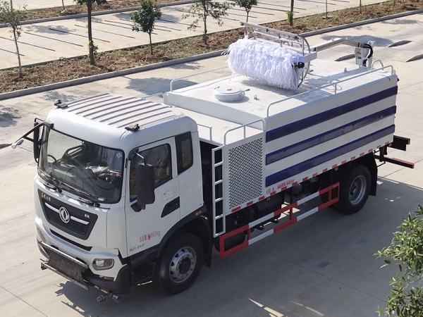 Dongfeng Tianjin Tunnel Cleaning Vehicle