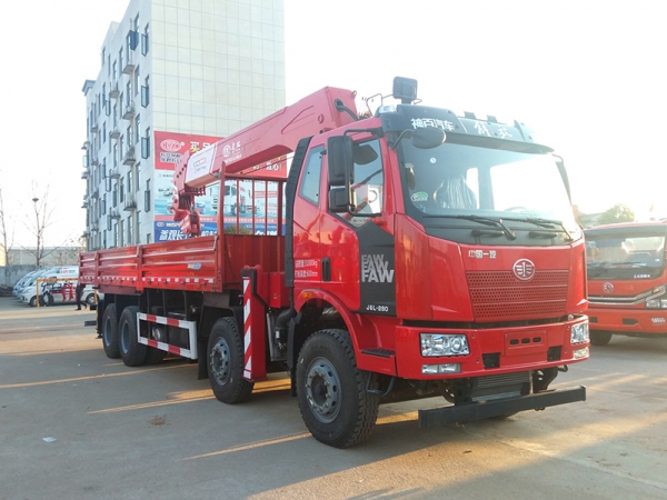 Jiefang J6L front four rear eight 12 tons straight boom crane