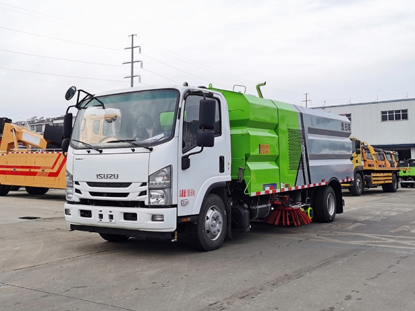 Isuzu 8 cu.m. Sweeper