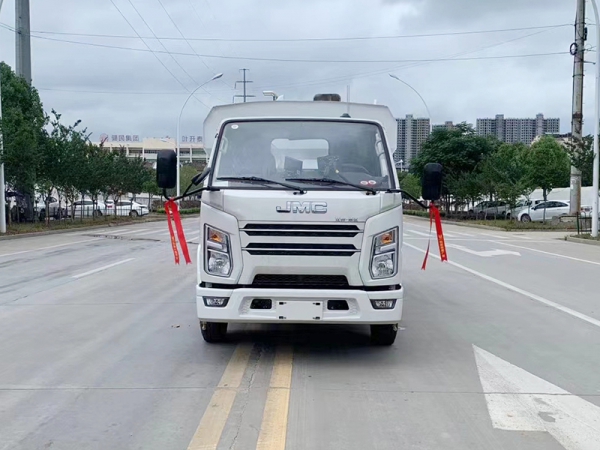 JIANGLING Vacuum Truck