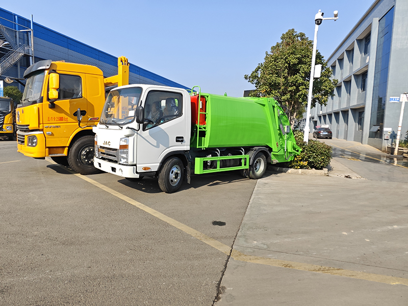 JAC 5-party compressed garbage truck
