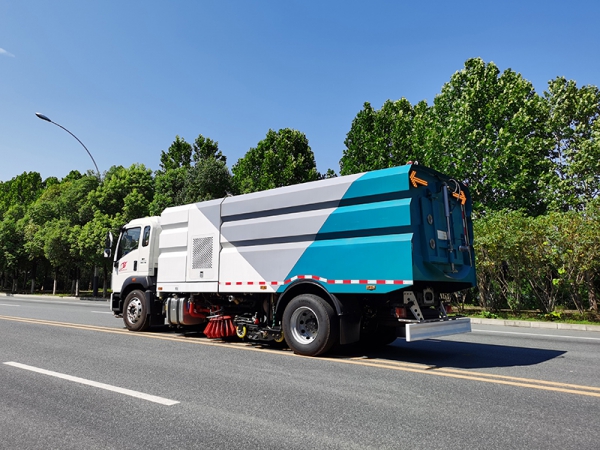 SINOTRUK Duty Haworth Sweeper