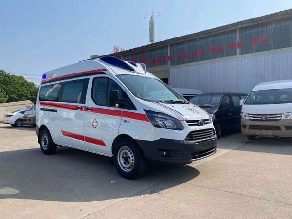 V362 gasoline automatic transfer ambulance