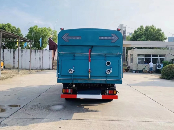 Isuzu 100P Dust Extractor