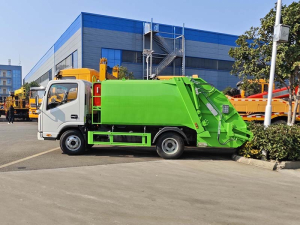 JAC 5-party compressed garbage truck