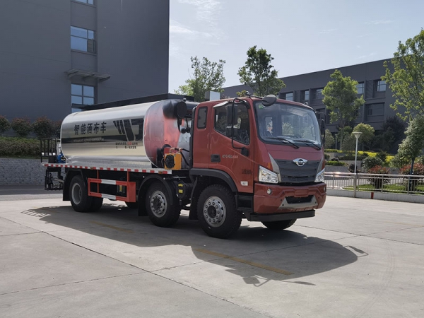 Foton small three-axle 16-square-meter intelligent sprinkler truck