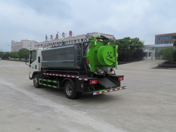 Foton Pilot H2 Cleaning and Suction Truck