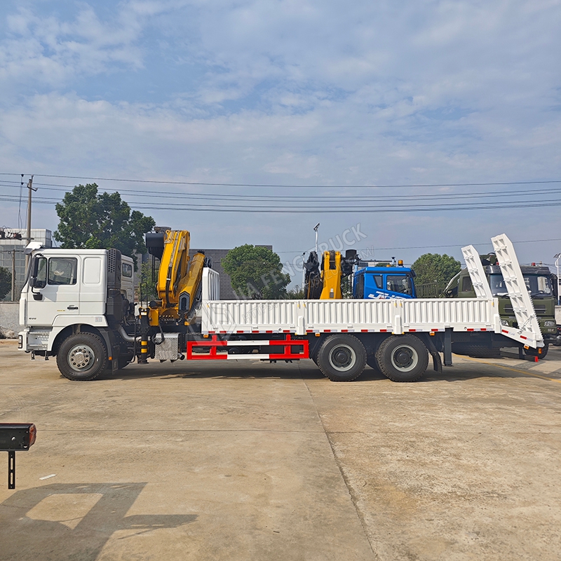 6x4 Shacman F3000 XCMG 16-ton Robotic arm