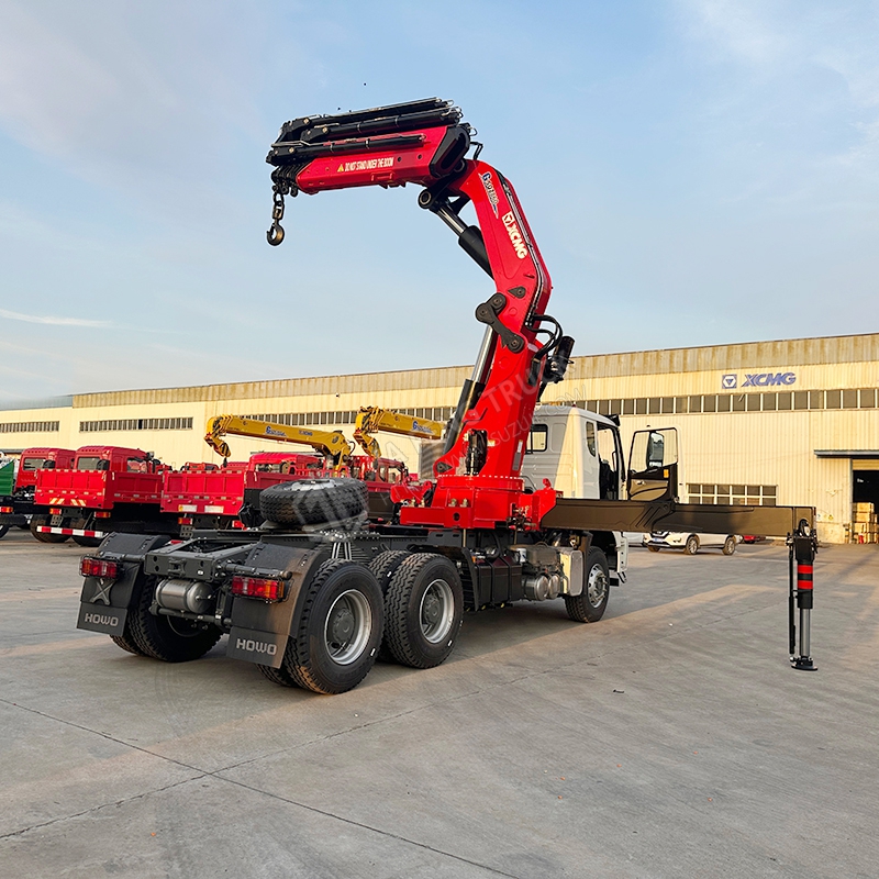 HOWO XCMG 43-Ton Mechanical Arm Crane