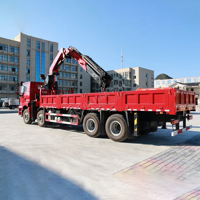 HOWO 8x4 with Sany 18-ton Mechanical arm crane