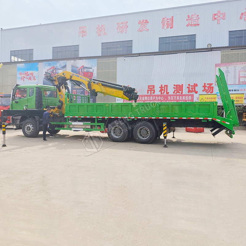 Sinotruk HOWO 6x4 NX XCMG 16-ton 7-section boom mechanical arm crane