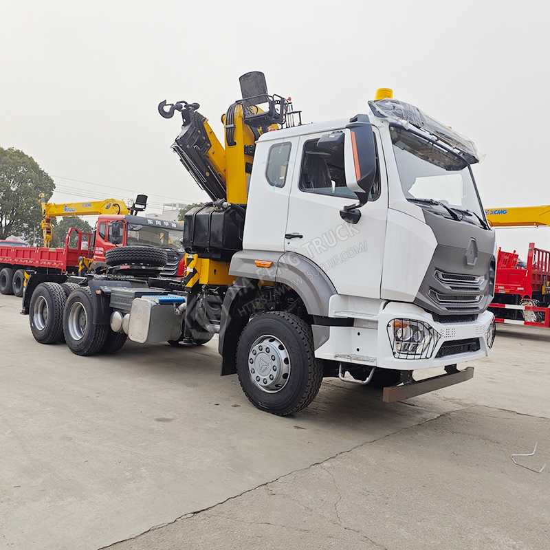 Sinotruk Tractor Head XCMG 10-Ton Mechanical Arm Crane