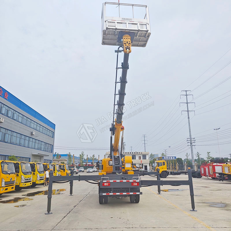 Foton Aulion 32-Meter Aerial Work truck
