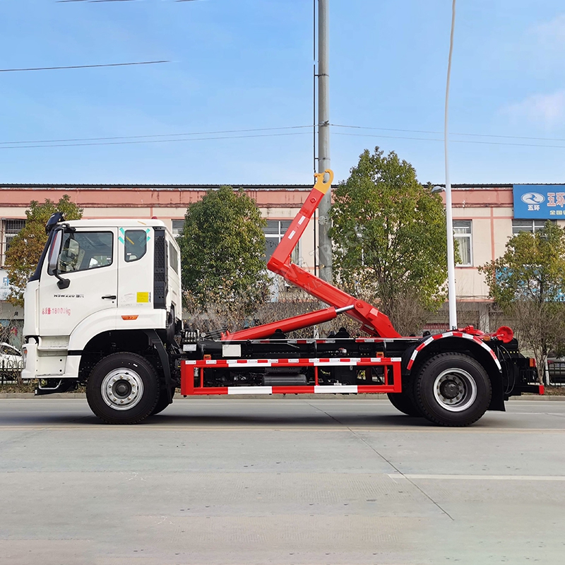 Sinotruk Howo Hook Arm Garbage Truck