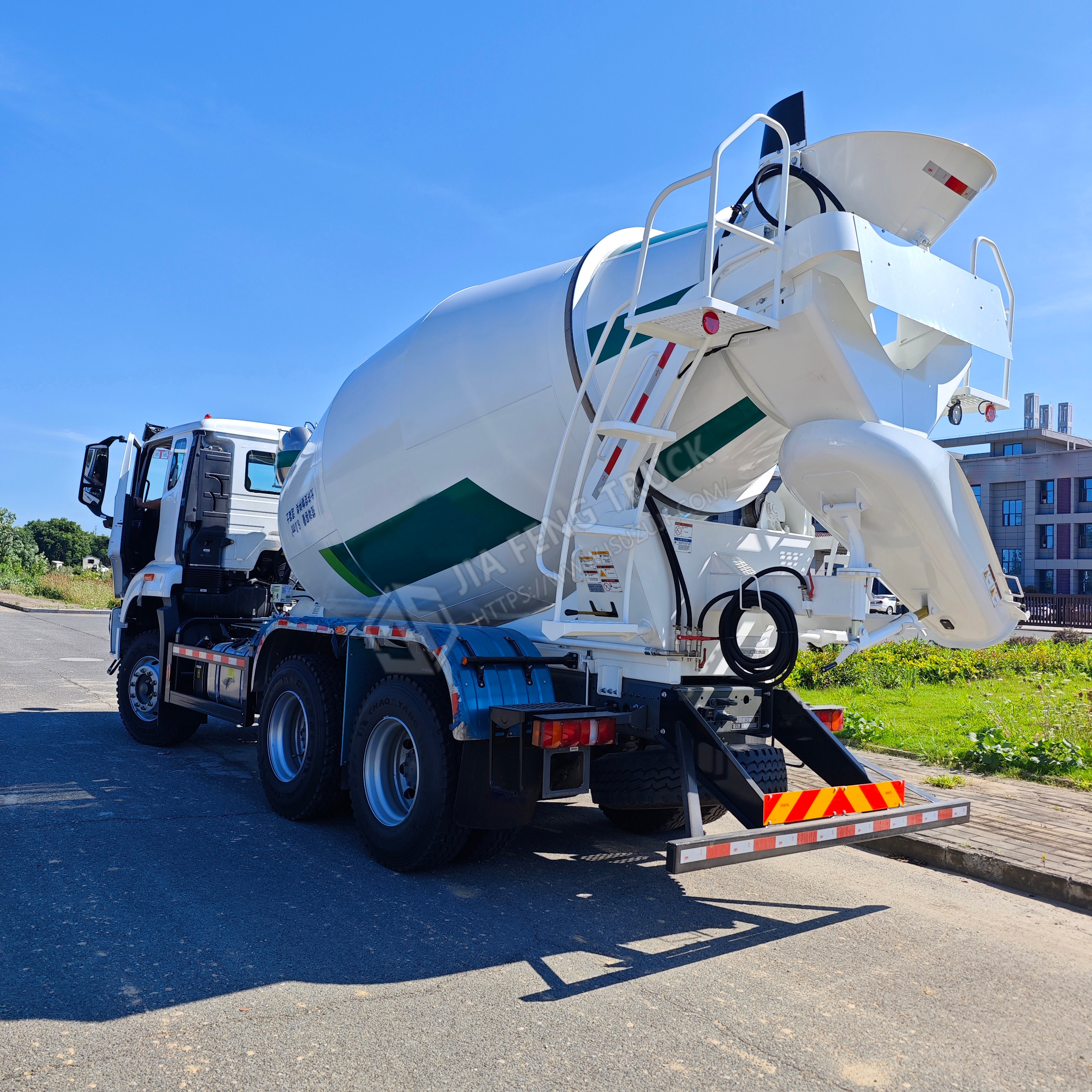 Sinotruk HOWO 6x4 Concrete Mixer Truck