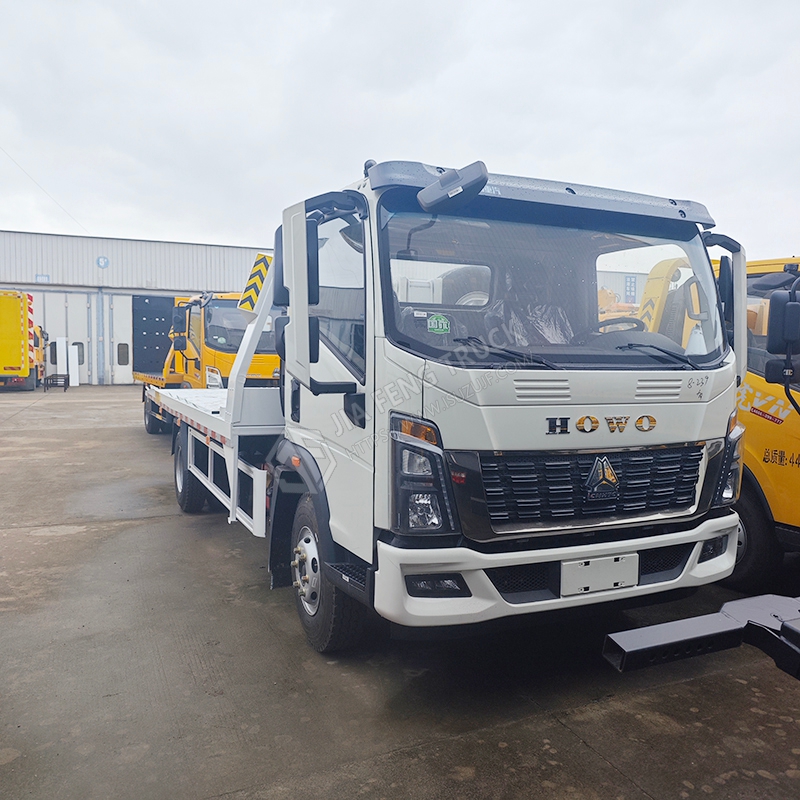 Sinotruk HOWO 4x2 Roadside Recovery Truck