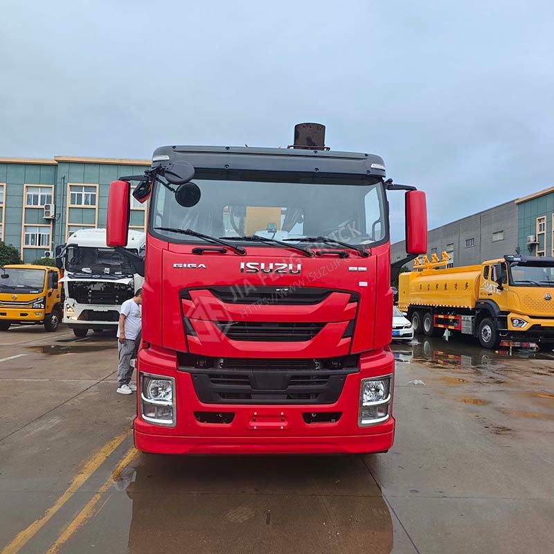 Isuzu 6x4 буксирующий грузовик с XCMG 14-тонным 5-секционным прицепом