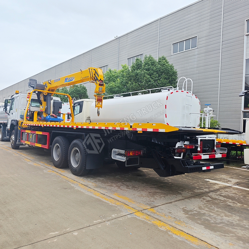 Sinotruk HOWO 6x4 с 10-тонным 4-секционным бум-прицепом XCMG