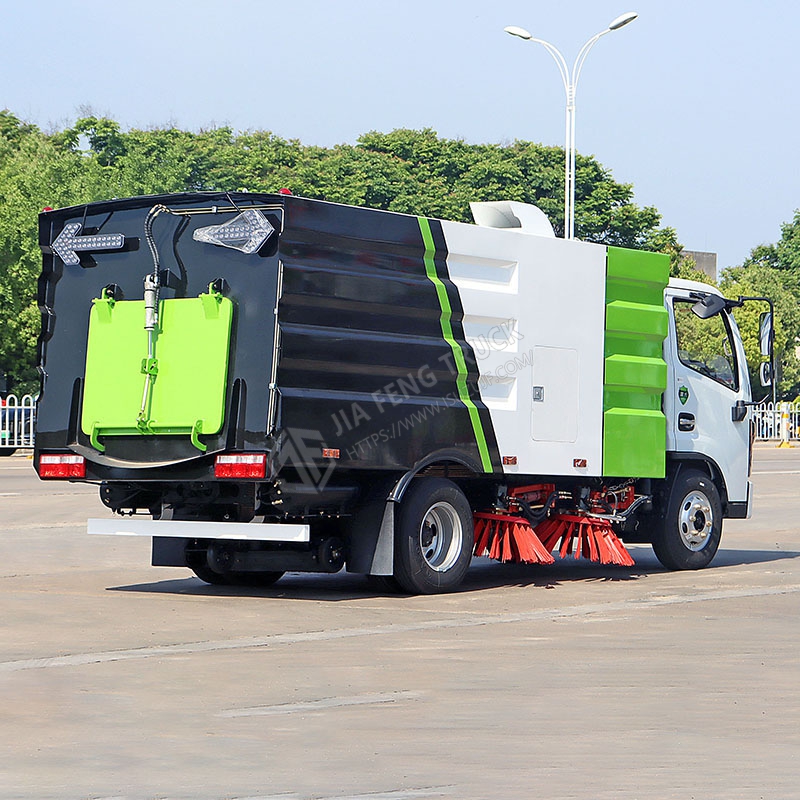 Dongfeng 6-cubic-meter Deep Cleaning Truck