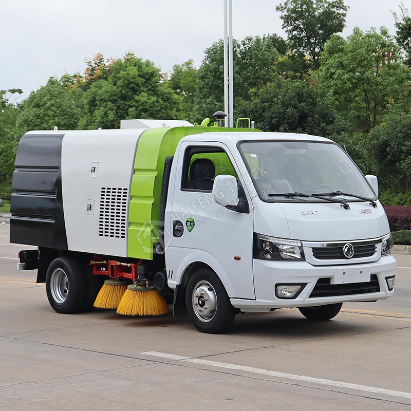 Dongfeng Tu Yi 4-cubic-meter Sweeper Truck