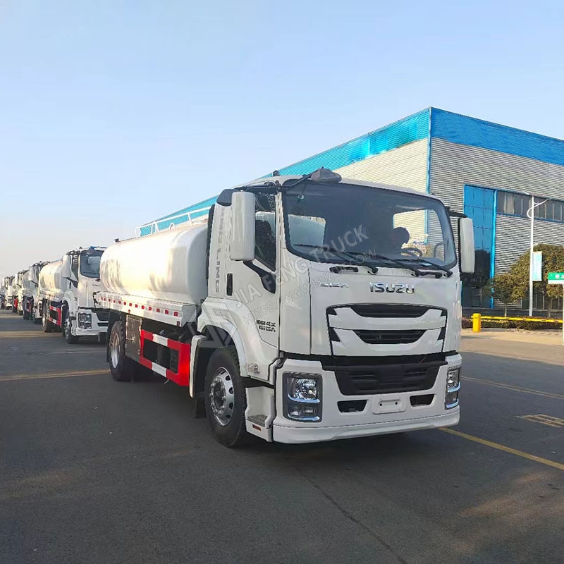 Isuzu 12-Ton Water Supply Truck