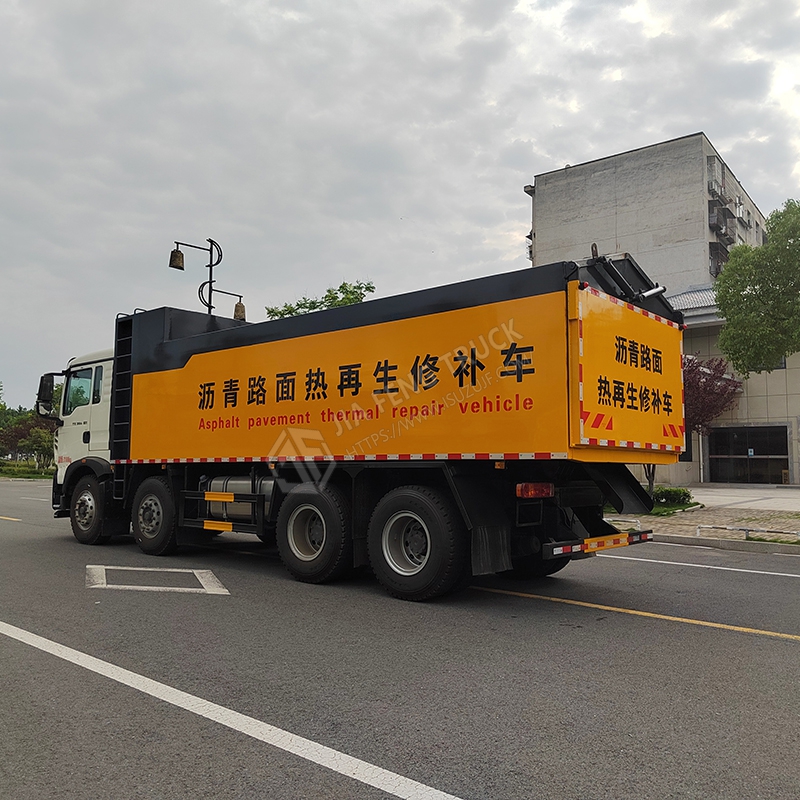 Sinotruk HOWO 8x4 Hot Recycling Asphalt Pavement Repair Truck