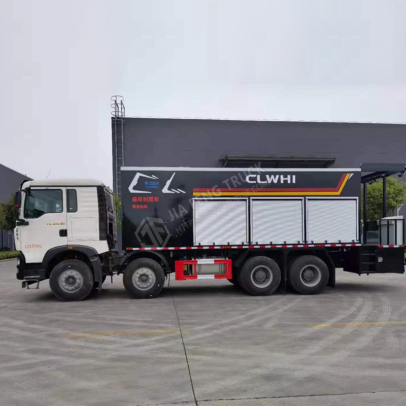 Sinotruk 4x2/6x4 Slurry Seal Truck