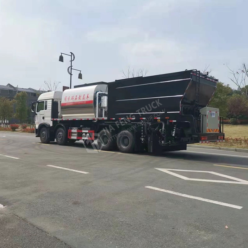 Sinotruk Fiber-Synchronized Stone Chip Seal Machine