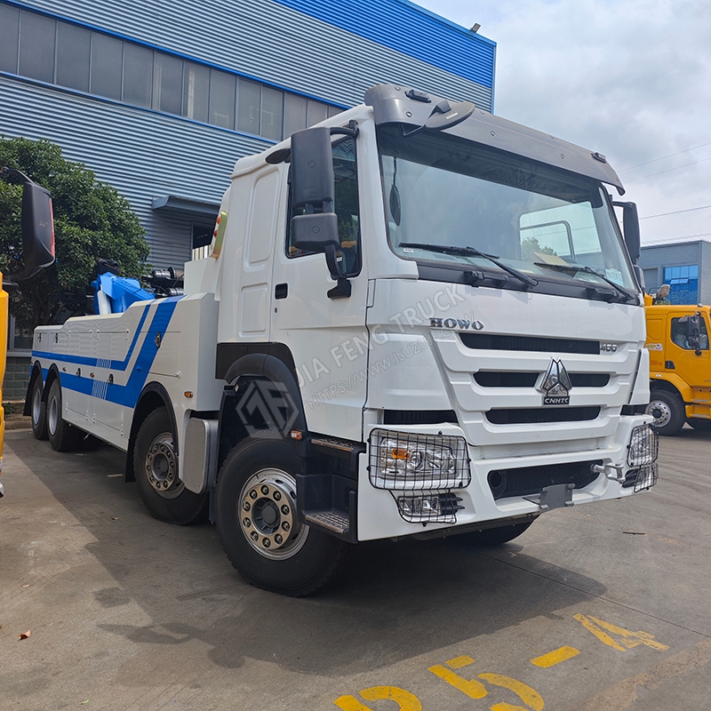 Sinotruk HOWO 8x4 Heavy-Duty Tractor with Crane
