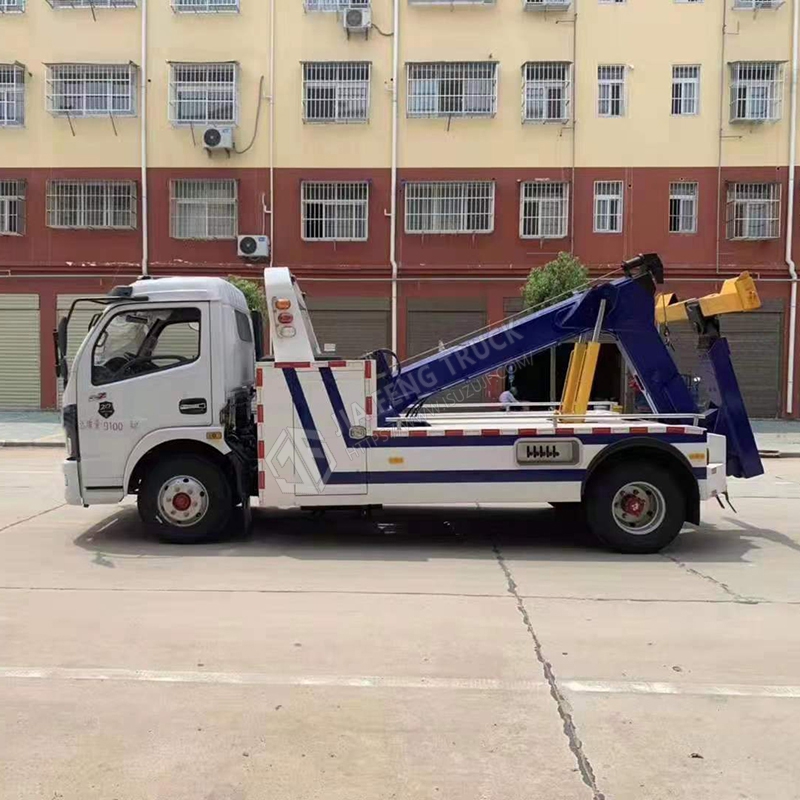 Tractor Pesado Dongfeng DoriKa D7 Con Gr&uacute;a