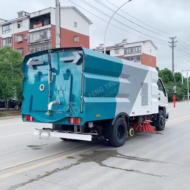 Компактный вакуумный грузовик Jiangling